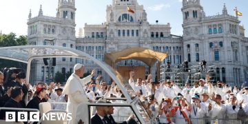 Huge crowds throng Madrid streets for Pope's open-air mass