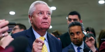 Lindsey Graham’s legacy and a new dinosaur is discovered: Morning Rundown