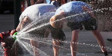 Ocean surface temperatures hit record high