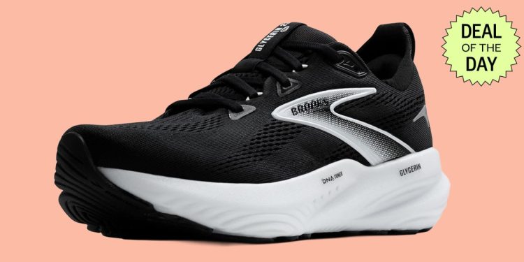 Brooks’ Best-Selling Glycerin 22 Running Shoes Are 45% Off on Amazon