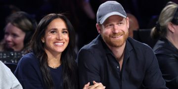 Harry and Meghan arrive for ‘extended’ stay in the U.K. six years after royal exit