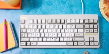 Classic-TKL Underscore Edition review: dressed to kill (in beige)