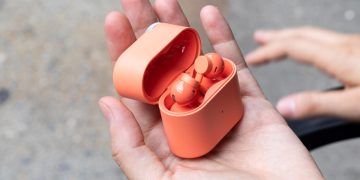 CMF hit the balance between cheap and good clip earbuds
