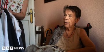 Maricarmen: Eviction of woman aged 87 highlights Spain’s housing shortage