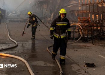 Zelensky condemns ‘vile’ large-scale Russian attacks that killed 20