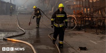 Zelensky condemns ‘vile’ large-scale Russian attacks that killed 20