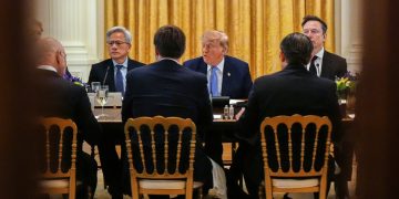 Global tech policymakers agree to embrace AI in science