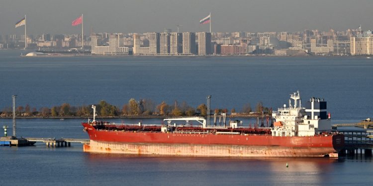 Russian diesel tanker heads to the U.S., the first since Trump’s deal with Putin