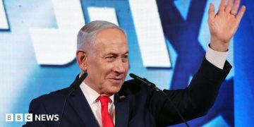 Netanyahu’s bloc leading Israel election but short of majority, partial results show