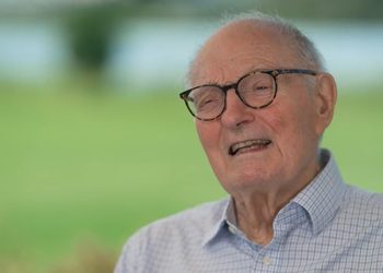 Alan Alda on fighting Parkinson’s with laughter